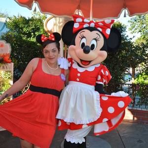 Meet your Posher, Sarah-jane